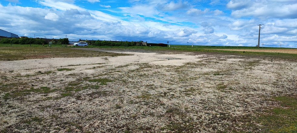 vente Terrain constructible Saint Caprais - Photo 5