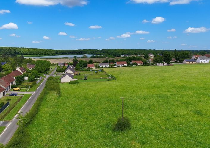 à vendre Terrain constructible Saint Eloy De Gy