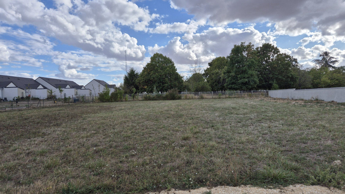à vendre Terrain constructible Baugy - Photo 2