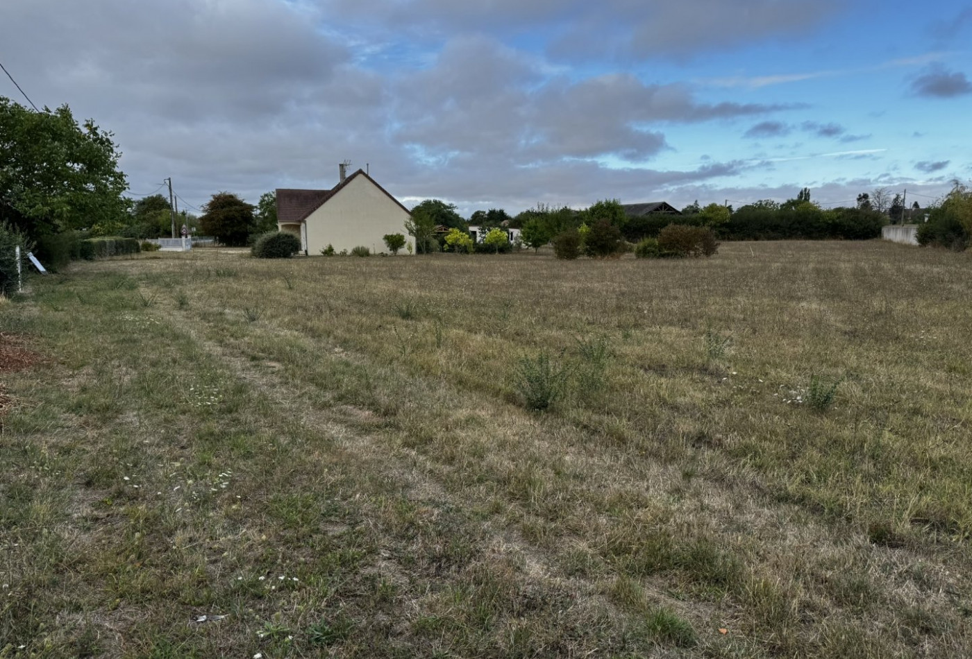 vente Terrain constructible Saint Caprais - Photo 4
