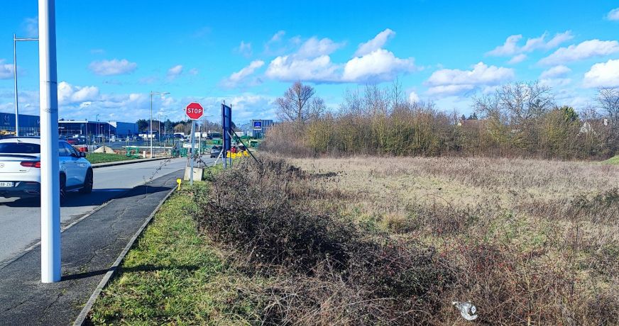 vente Terrain commercial Saint Doulchard