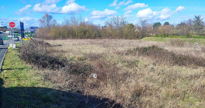 vente Terrain commercial Saint Doulchard