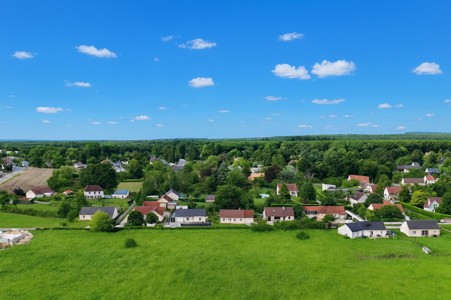 vente Terrain constructible Saint Eloy De Gy - Photo 2