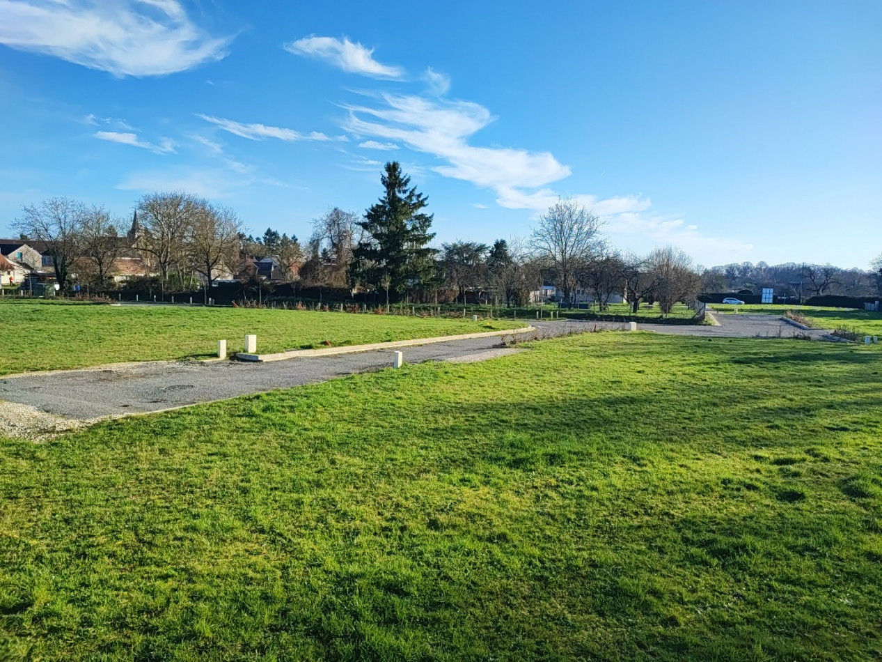 à vendre Terrain en lotissement Vornay - Photo 1