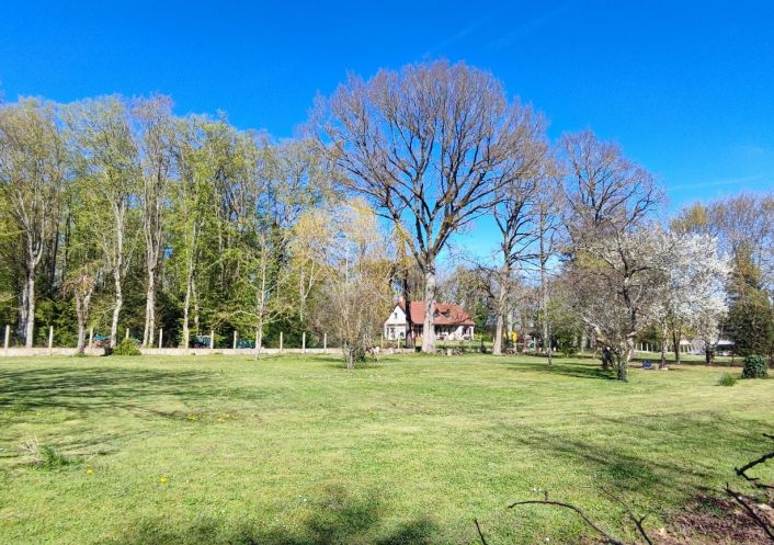 à vendre Terrain constructible Fussy