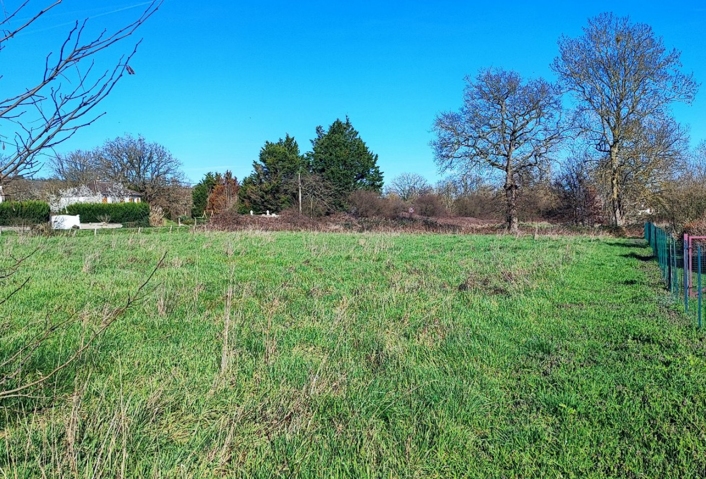 vente Terrain constructible Saint Amand Montrond - Photo 3