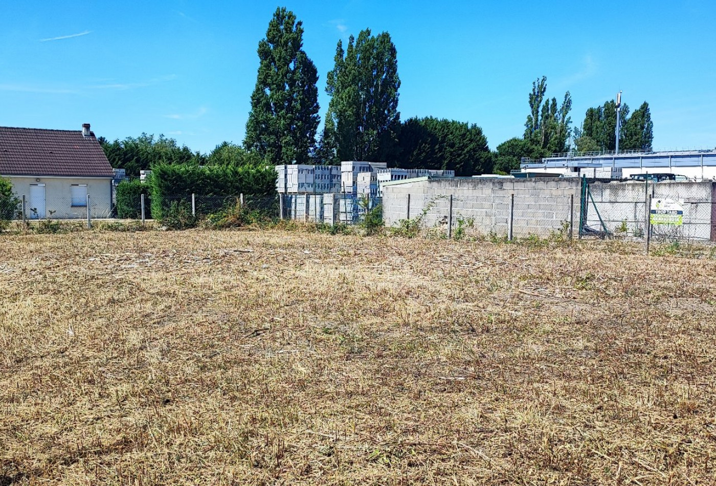 vente Terrain commercial Mehun Sur Yevre - Photo 5