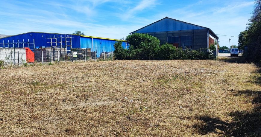 vente Terrain commercial Mehun Sur Yevre