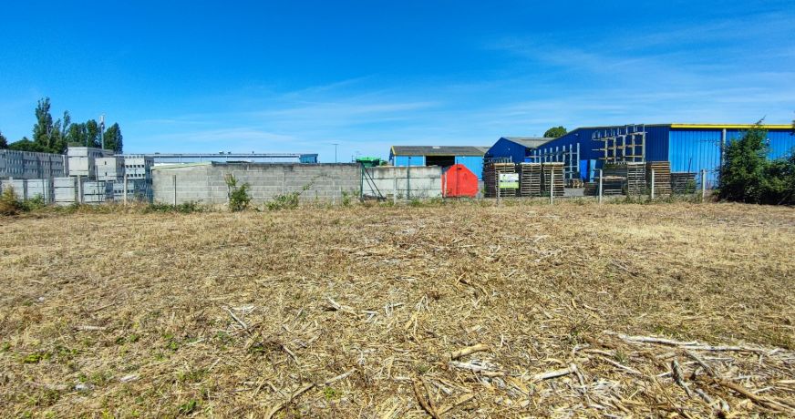 vente Terrain commercial Mehun Sur Yevre