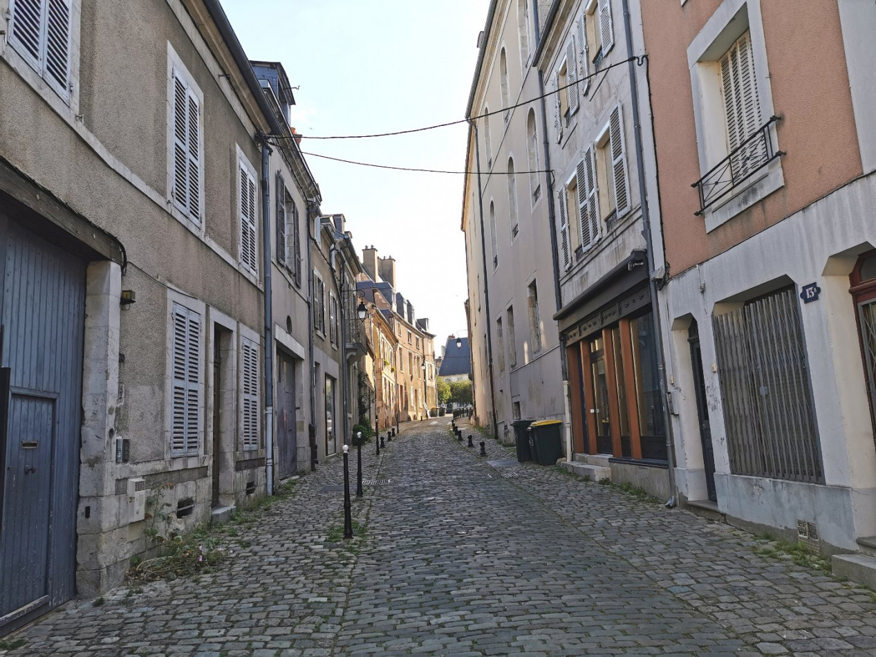  vendre Terrain diffus (hors lotissement) Bourges
