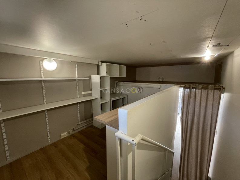 location Local commercial Tours - Photo 5