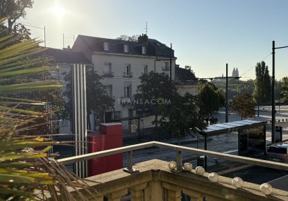 location Local commercial Tours