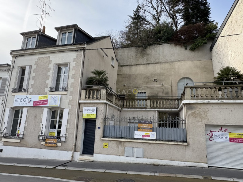 location Local commercial Tours - Photo 1