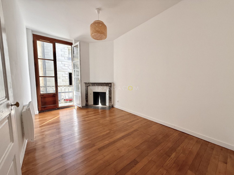 location Appartement rénové Tours - Photo 4