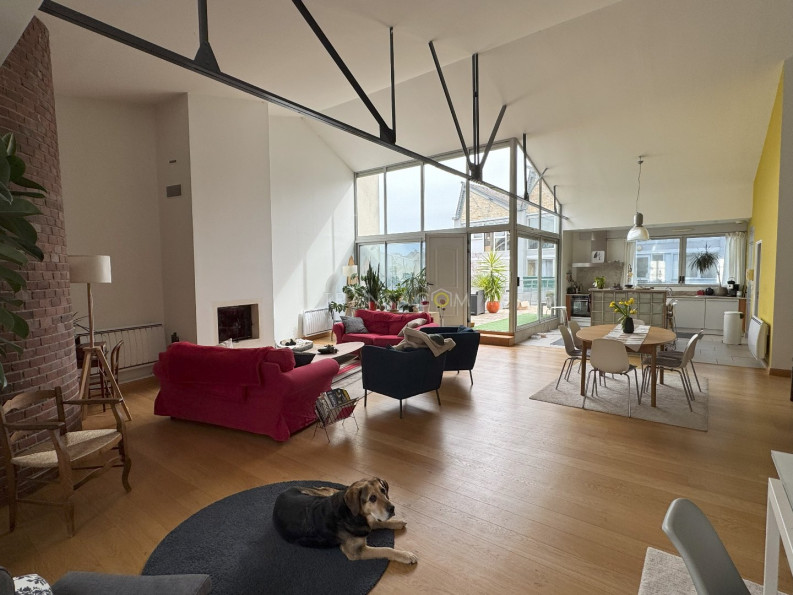 vente Loft/atelier/surface Tours - Photo 1