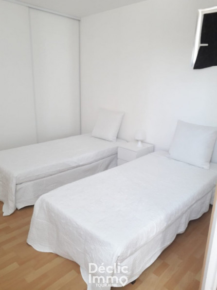 location Maison de ville Saint-pierre-des-corps - Photo 4