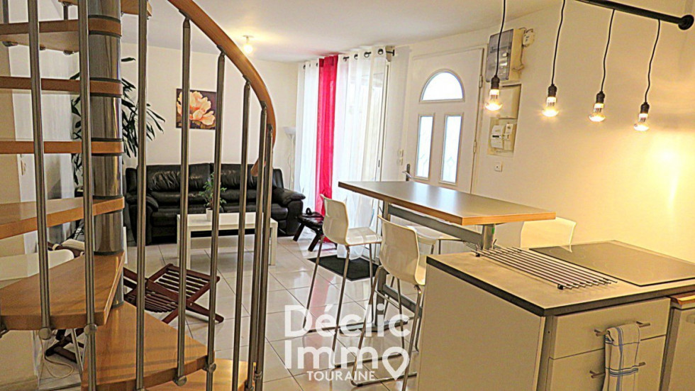 location Maison de ville Saint-pierre-des-corps - Photo 1