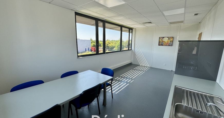 vente Locaux d'activité Saint Cyr Sur Loire