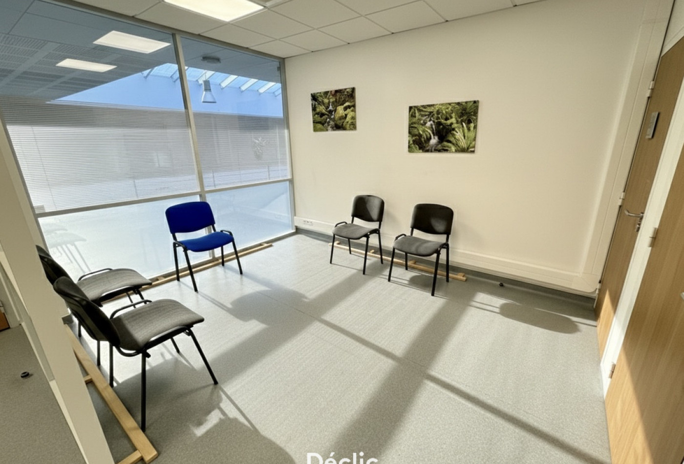 vente Locaux d'activité Saint Cyr Sur Loire - Photo 2