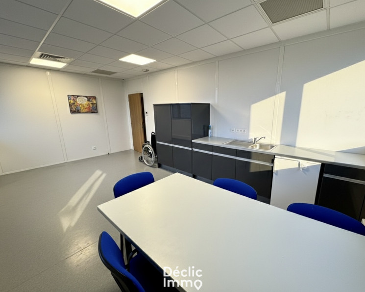 vente Locaux d'activité Saint Cyr Sur Loire - Photo 7