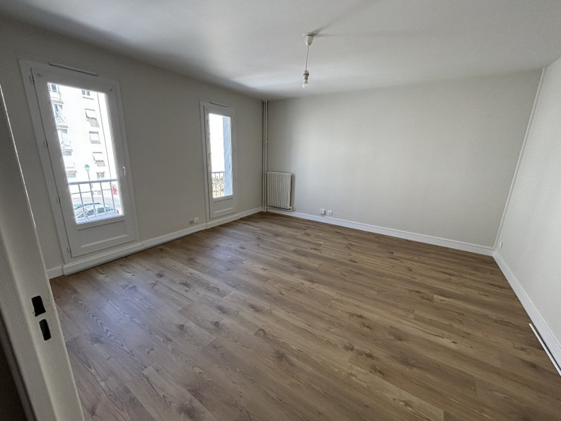 location Appartement en résidence Tours - Photo 3