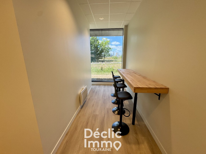 location Bureau Tours - Photo 2