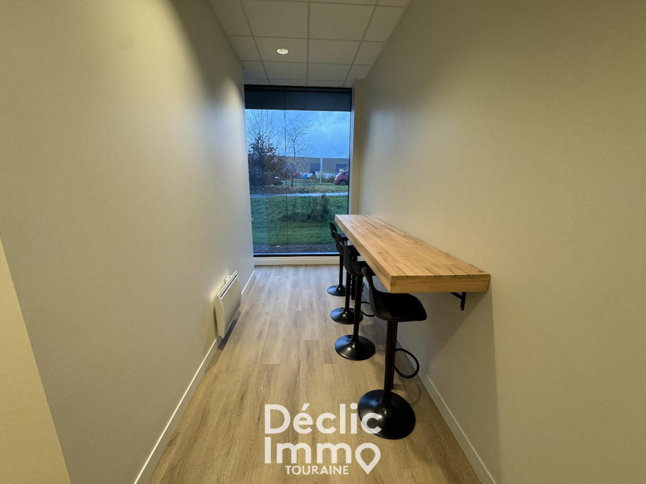 location Bureau Tours - Photo 5