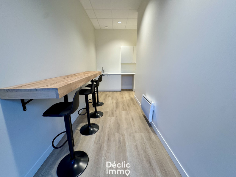 location Bureau Tours - Photo 6