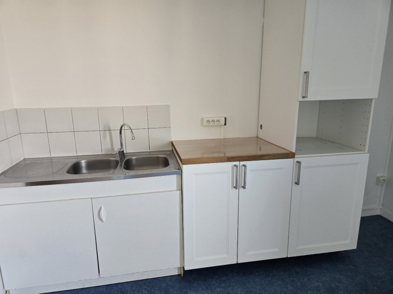 location Bureau Tours - Photo 5