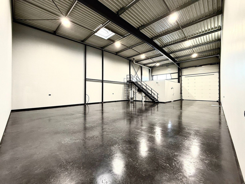 location Locaux d'activité Esvres - Photo 5