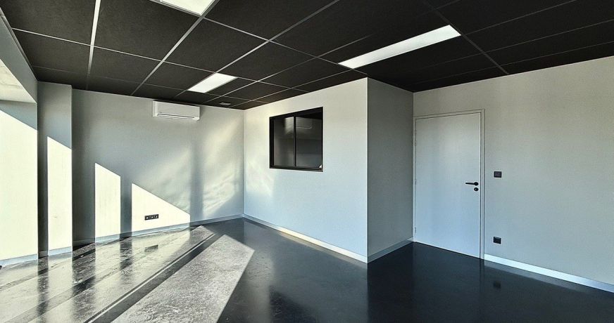 location Locaux d'activité Esvres