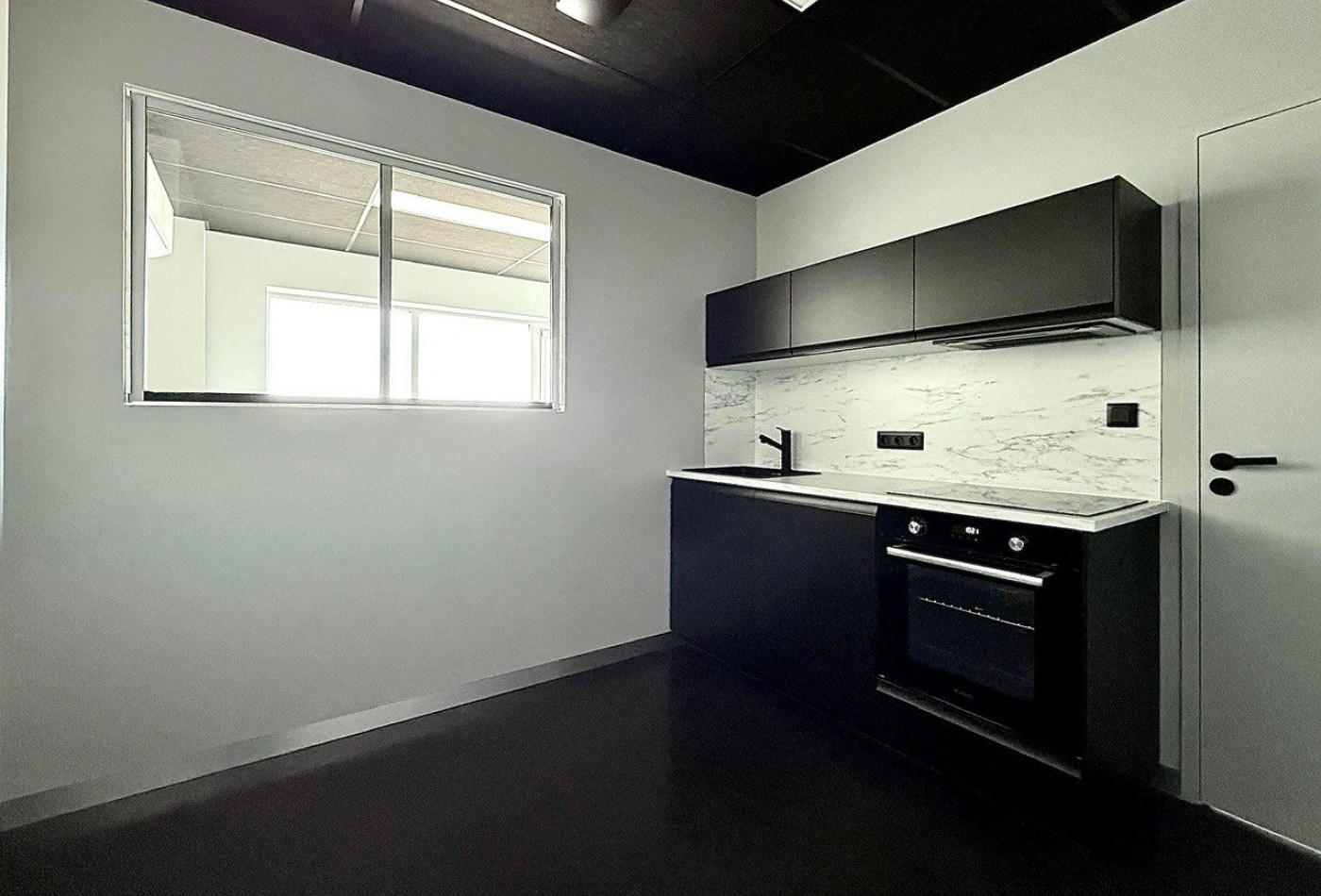 location Locaux d'activité Esvres - Photo 7