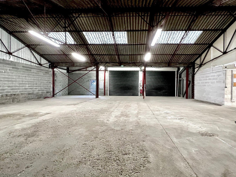 location Locaux d'activité Veigne - Photo 8