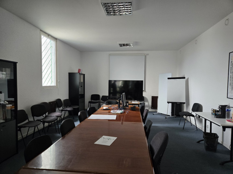 location Locaux d'activité Chambray Les Tours - Photo 3