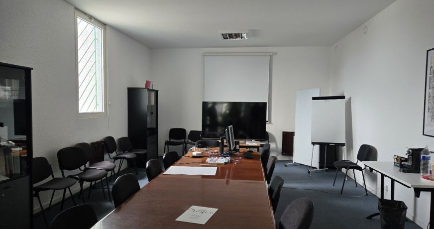 location Locaux d'activité Chambray Les Tours