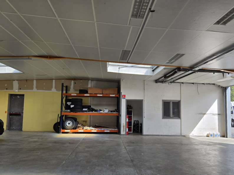 vente Locaux d'activité Tours - Photo 5