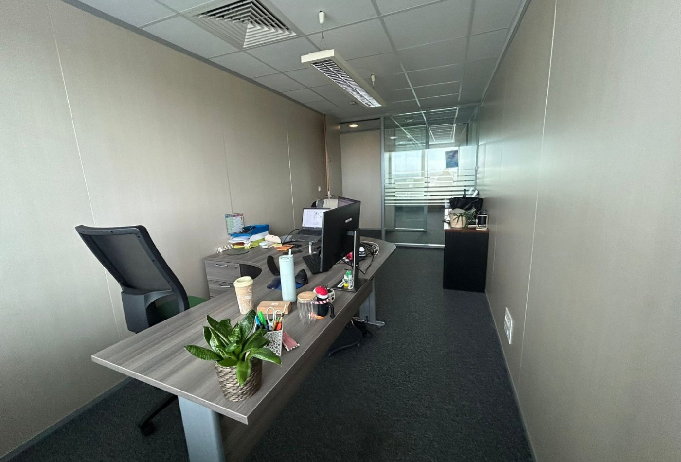 location Bureau Tours - Photo 6