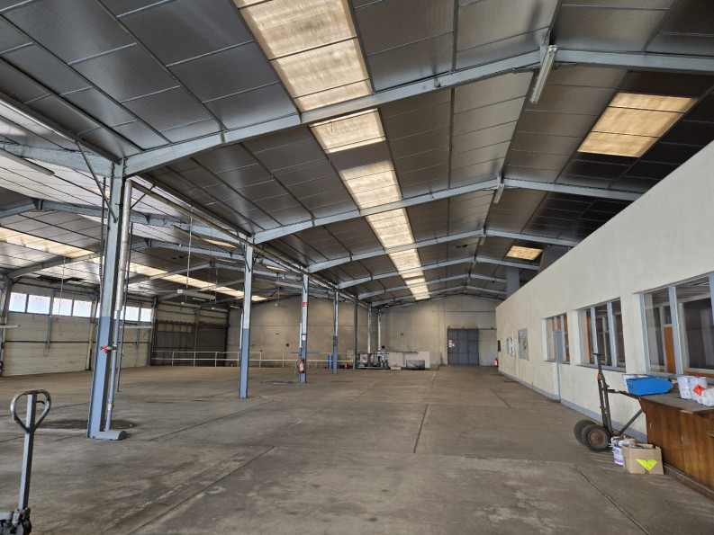 location Locaux d'activité La Ville Aux Dames - Photo 4