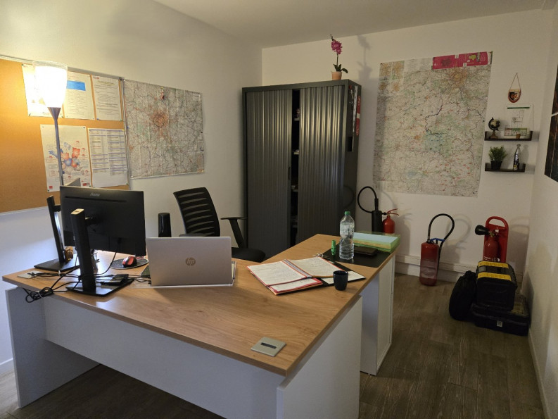 location Locaux d'activité Ballan Mire - Photo 4