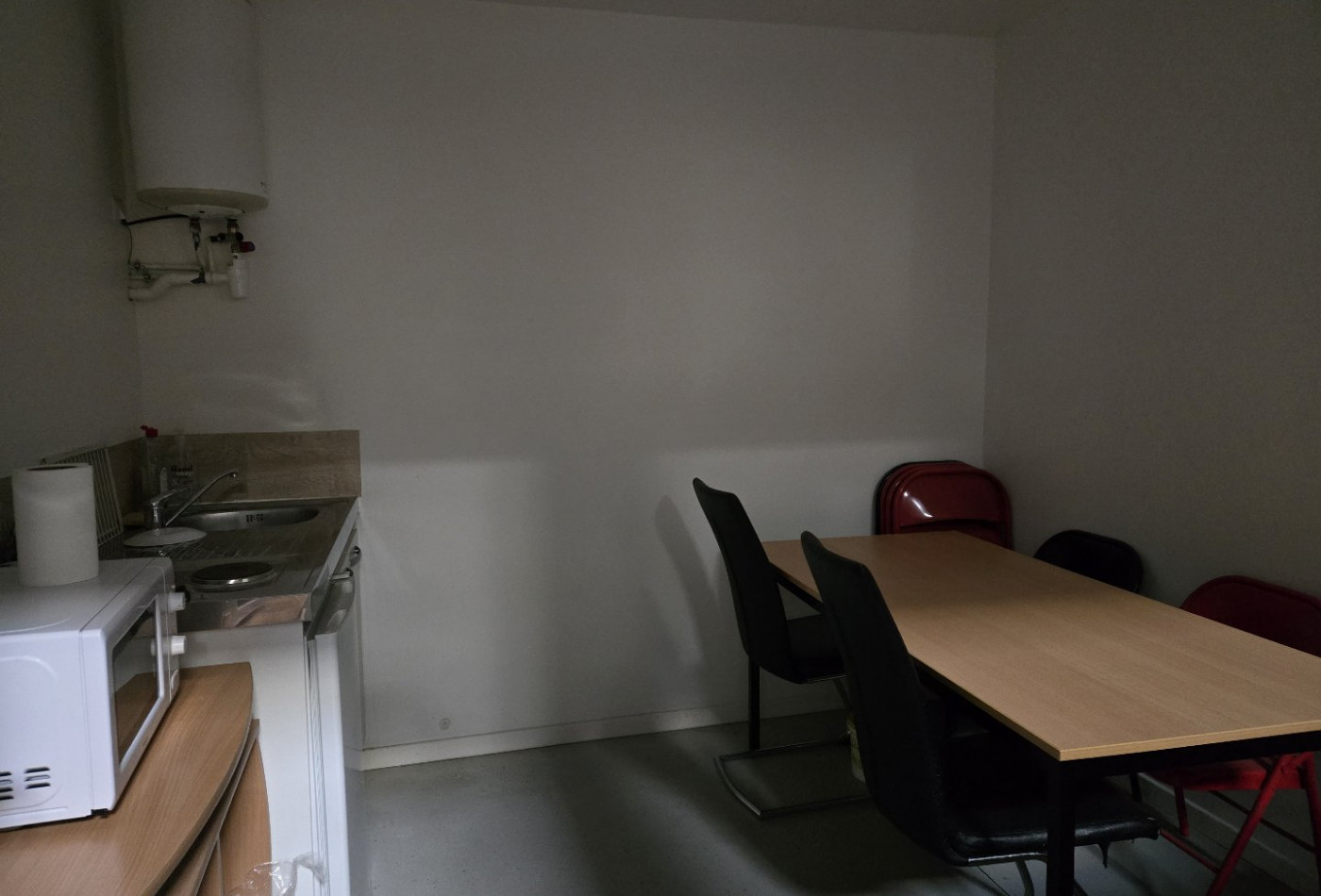 location Locaux d'activité Ballan Mire - Photo 5