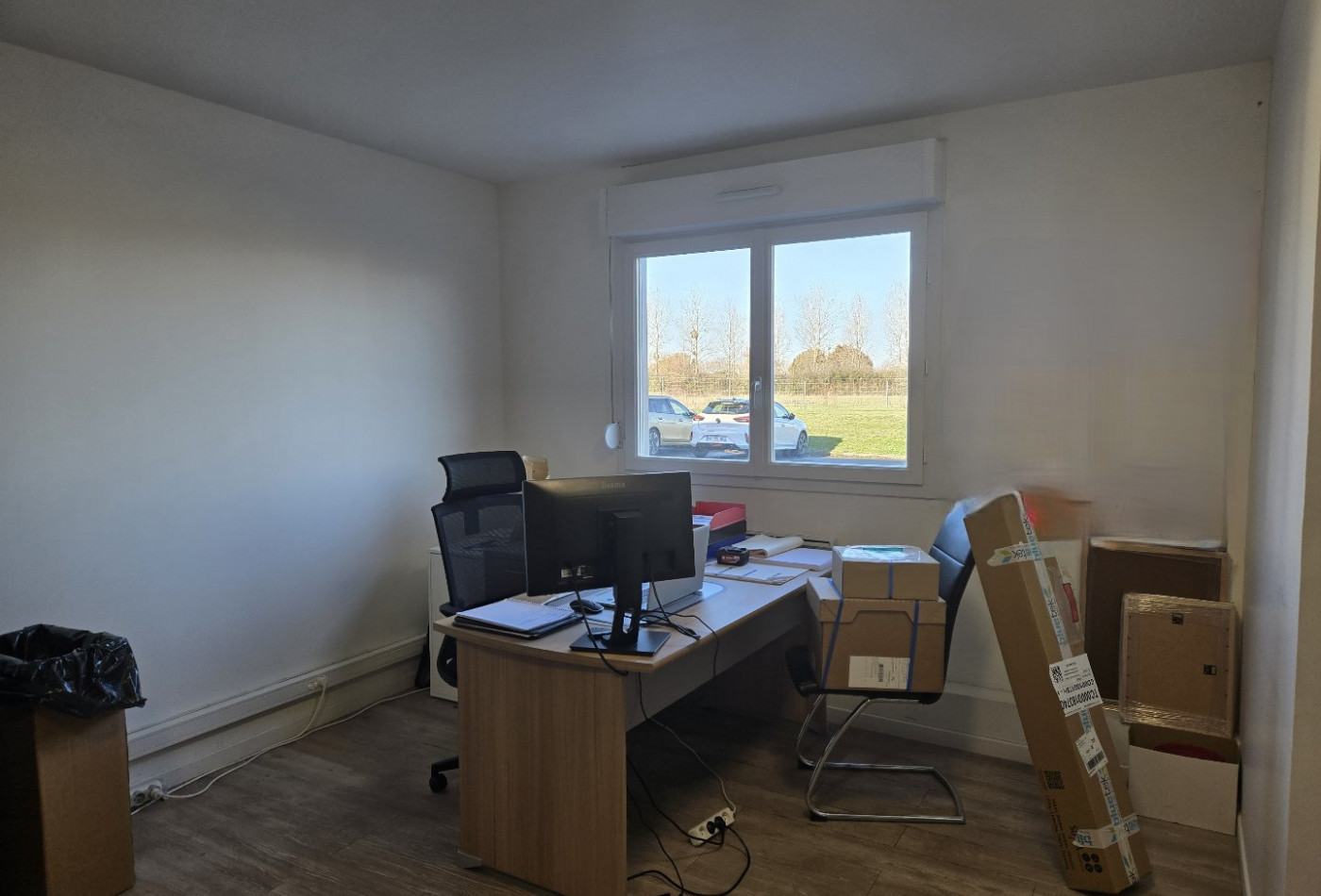 location Locaux d'activité Ballan Mire - Photo 3