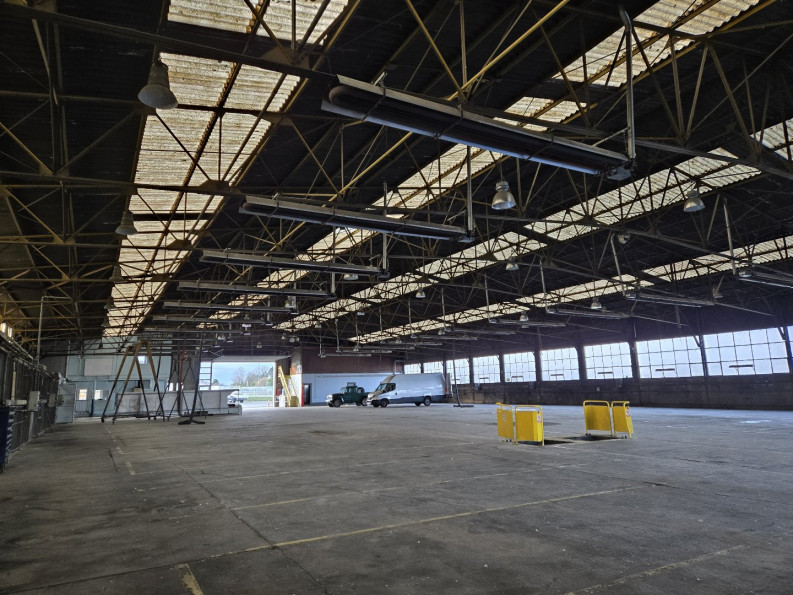 location Locaux d'activité Chambray Les Tours - Photo 1