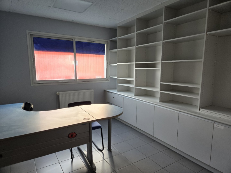 location Locaux d'activité Chambray Les Tours - Photo 6