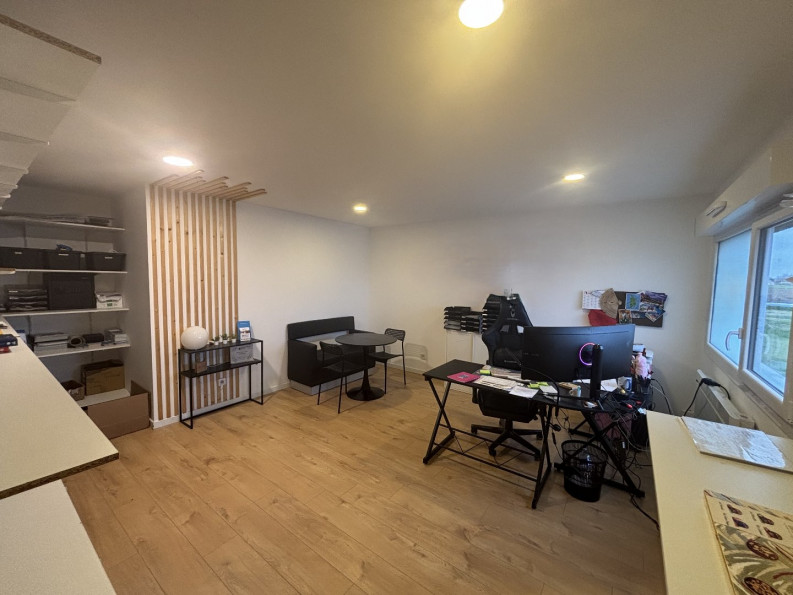 location Locaux d'activité Monts - Photo 2