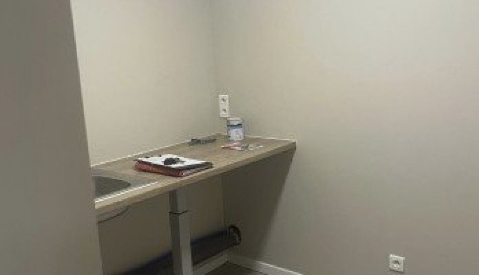 location Bureau Saint-pierre-des-corps - Photo 3