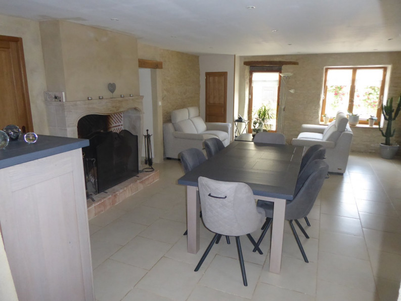 vente Maison en pierre Cremieu - Photo 9