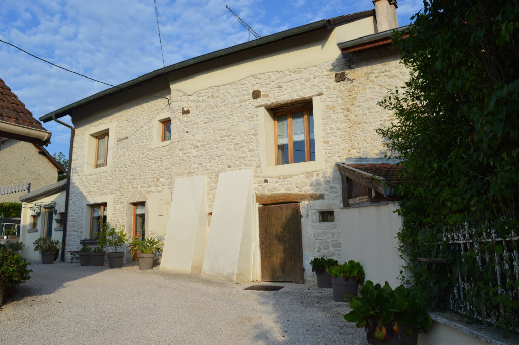 à vendre Maison en pierre Cremieu - Photo 2