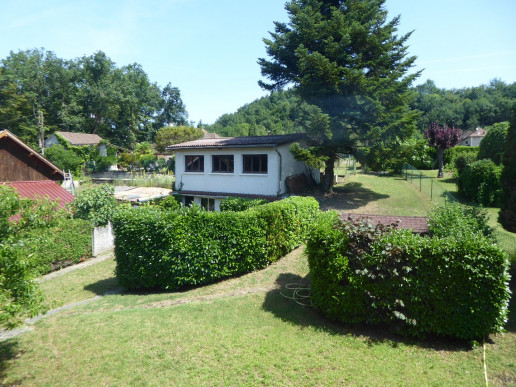 à vendre Maison individuelle Salagnon