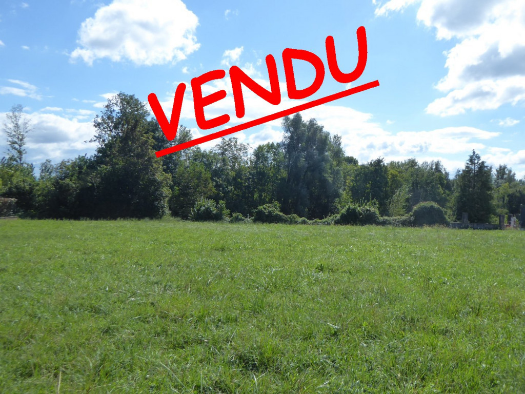 à vendre Terrain constructible Trept - Photo 1