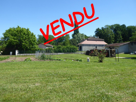 à vendre Terrain constructible Salagnon